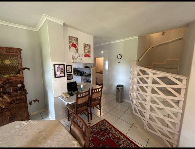 4 BEDROOM HOUSE FOR SALE IN WAVECREST